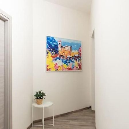 Private Room: The Port Apartment Scirocco Livorno Eksteriør billede